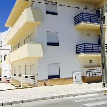 Big Wave House Apartment Nazaré Exterior photo